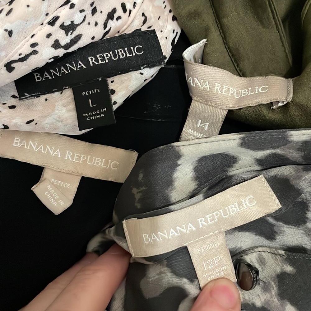 Banana Republic Bundle Lot of 4 size L Large 14 shirts and a dress long sleeve - Picture 6 of 6